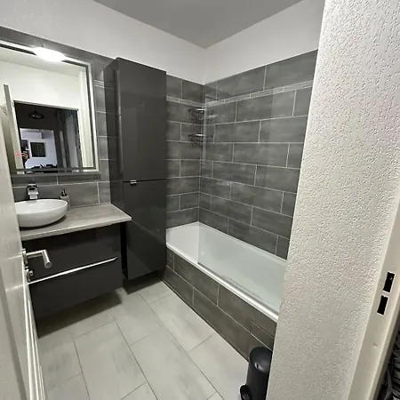 Apartment Calme Et Spacieux A Aix En Provence